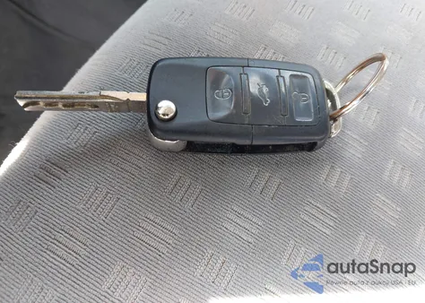 2003 Volkswagen Passat Gl z USA, uszkodzony, nr VIN WVWMD63B03P050348